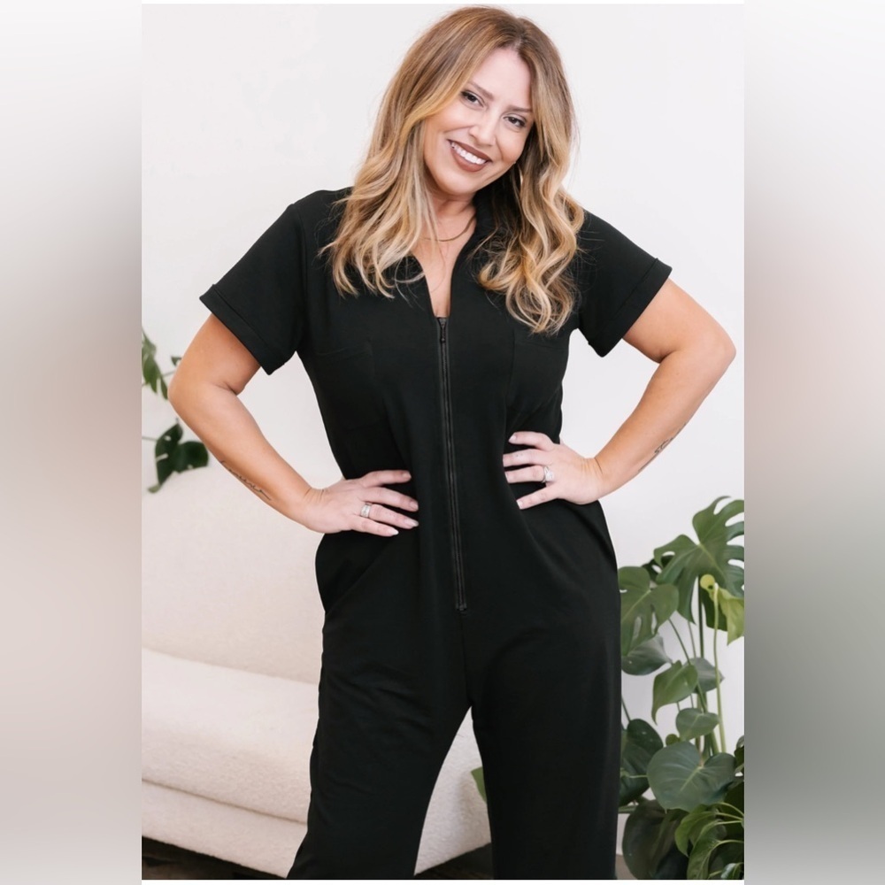 SMASH + TESS Sz S Who We Are Boiler Jumpsuit Zipper Cuffed Hem Short Sleeve